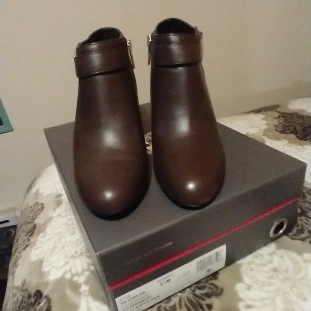 Vince Camuto soft nappa silk leather boots size 6.5 - Picture 3 of 8